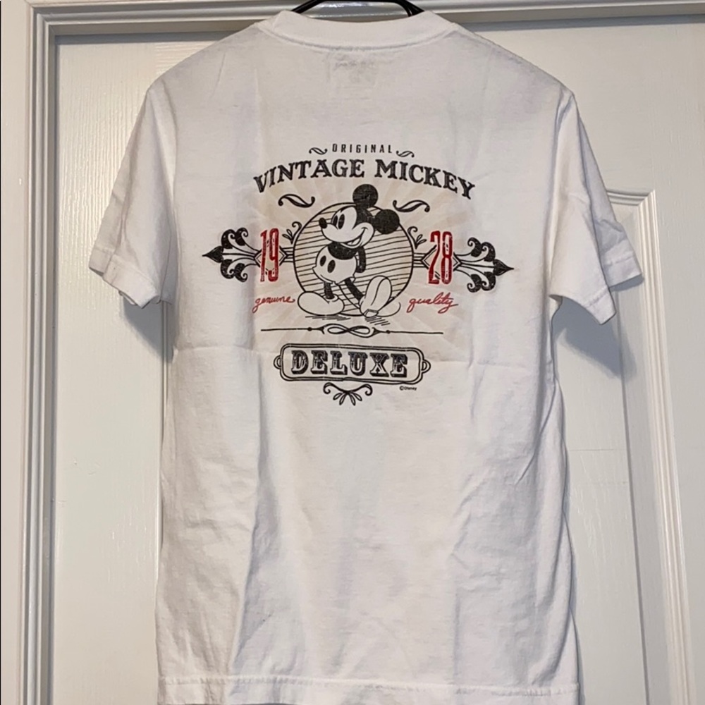 Del Sol color changing Disney Mickey Mouse shirt